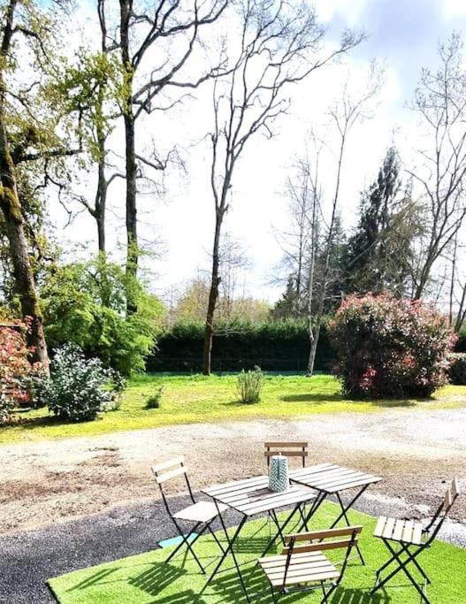 Appartement Proche De L'Aeroport De Nantes Saint-Aignan-Grand-Lieu Exteriör bild